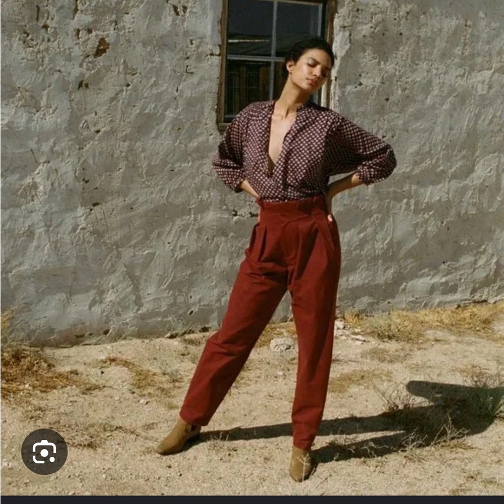 Doen High-Waist Rust Red Tapered Pants